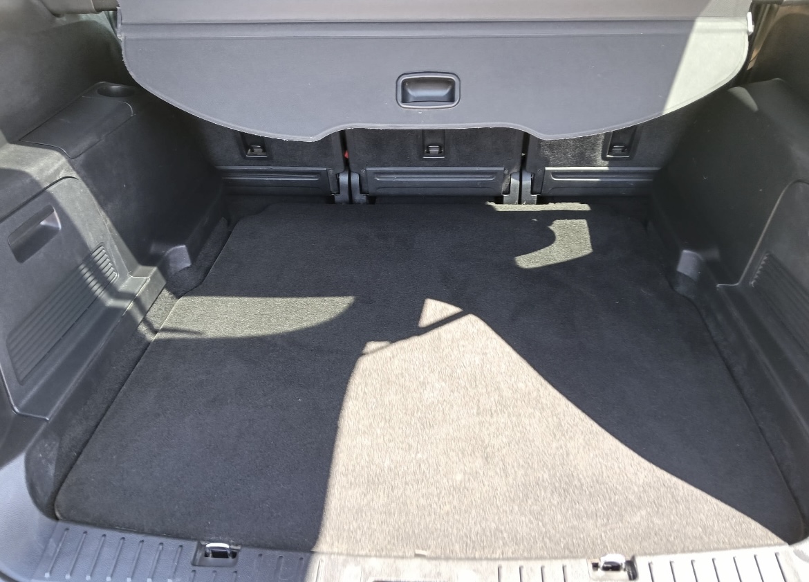 Ford S-Max nuoma Torreviejoje: kaina ir sąlygos