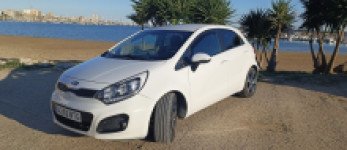 Alquiler de KIA RIO en Torrevieja: Precios y Condiciones