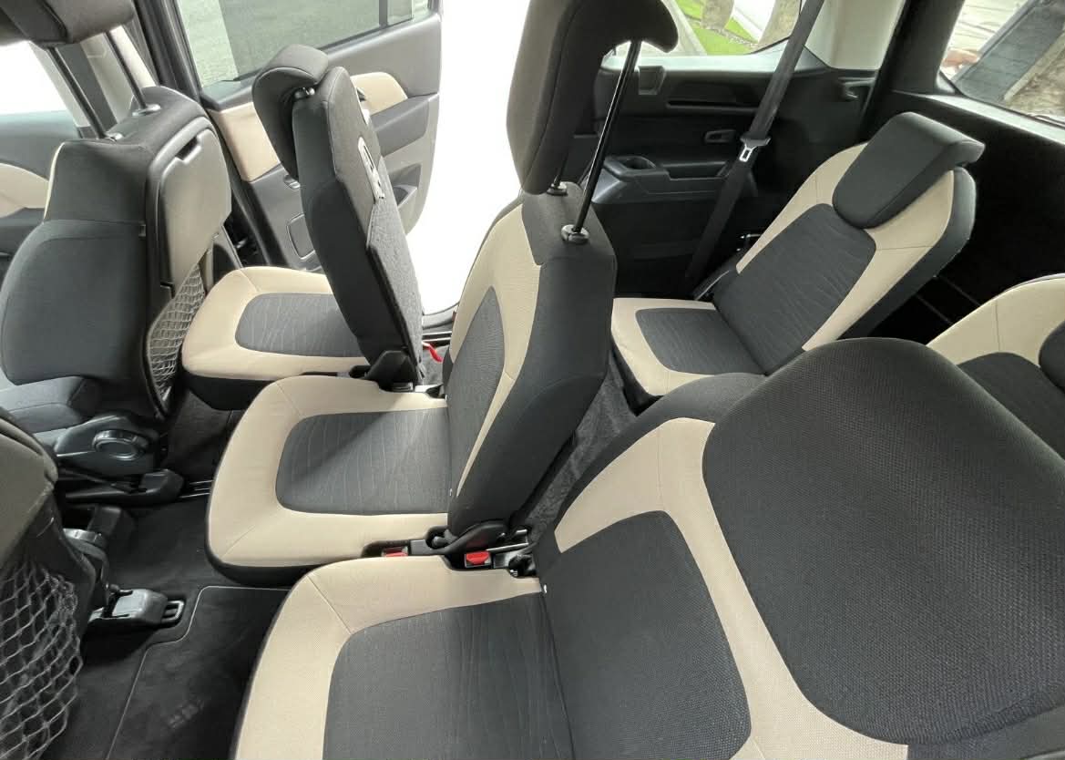 Citroen C4 Picasso nuoma Torreviejoje: kaina ir sąlygos