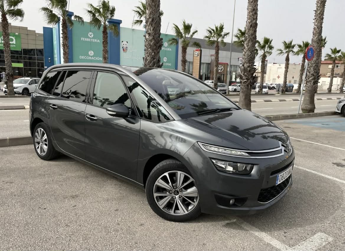 Citroen C4 Picasso nuoma Torreviejoje: kaina ir sąlygos