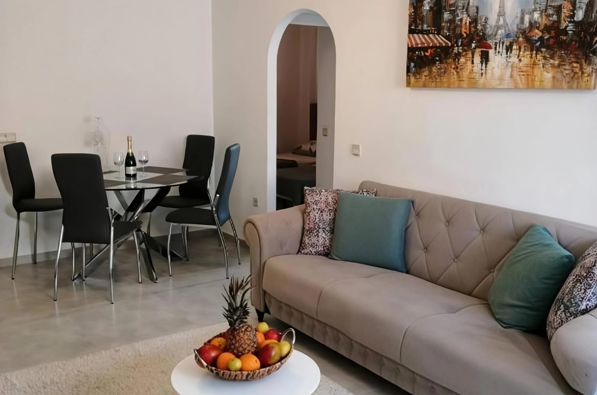 Alquilar Apartamento con 3 dormitorios en C.Valencia 18, Torrevieja