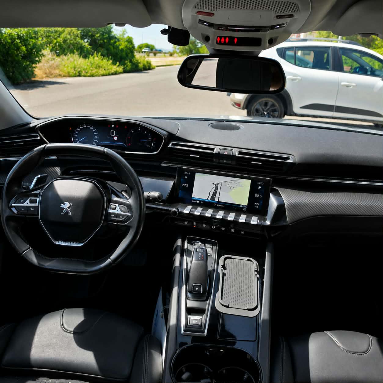 Rent Peugeot 508SW in Torrevieja: Prices and Terms